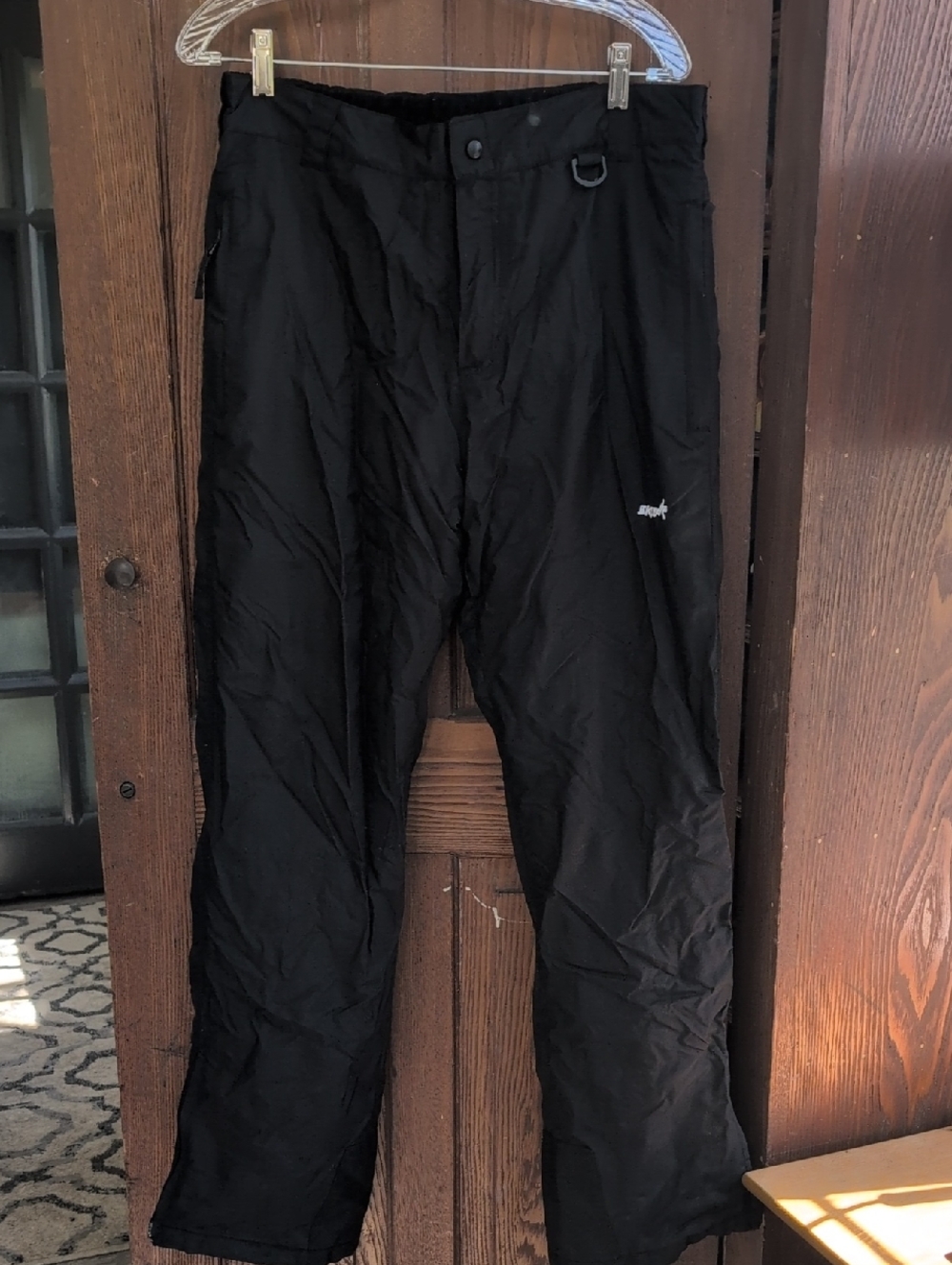 Snow Season Somewhere? Kids XL Black Insulated Snow/Ski Pants